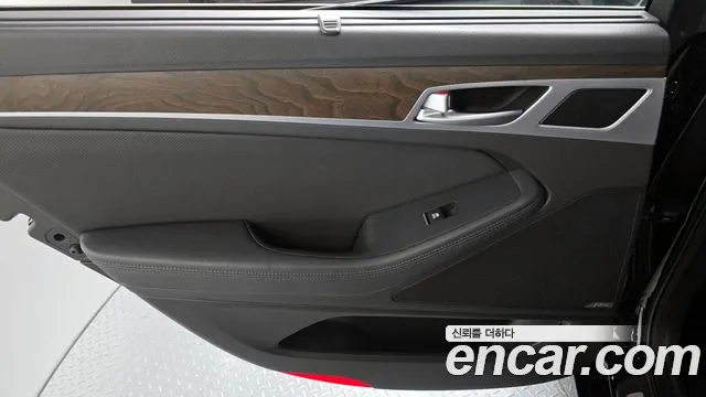 Hyundai Genesis 2015 — фото 15