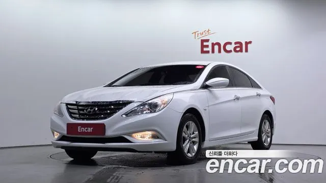 Hyundai Sonata 2010 — фото 1