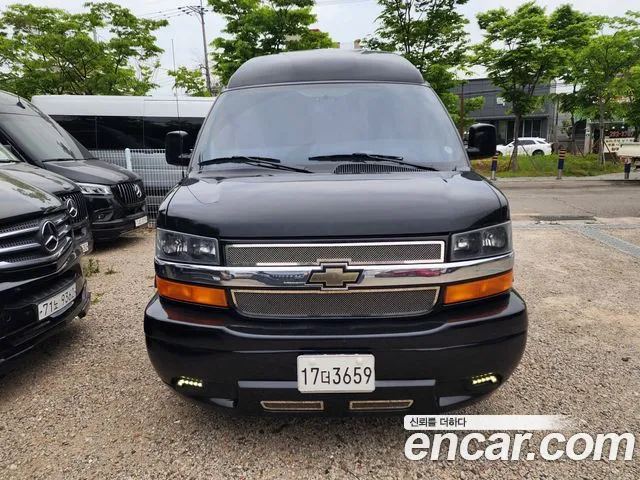 Chevrolet Express Van 2017 — фото 3