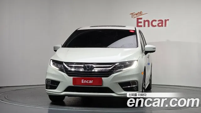 Honda Odyssey 2018 — фото 3