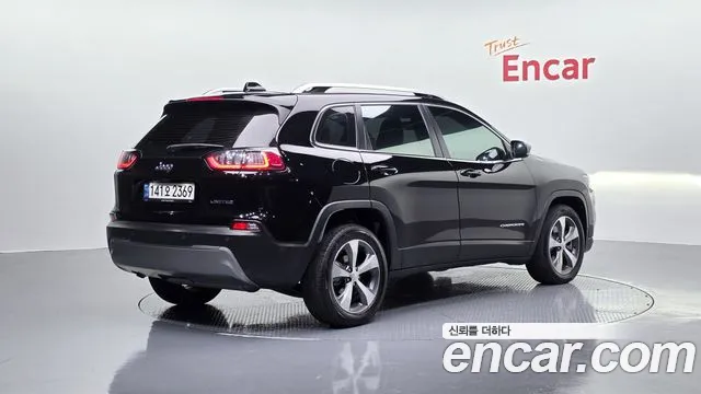 Jeep Cherokee 2021 — фото 2