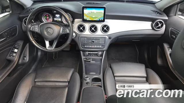 Mercedes-Benz GLA-Class 2016 — фото 7