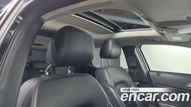 Mercedes-Benz GLA-Class 2016 — фото 17