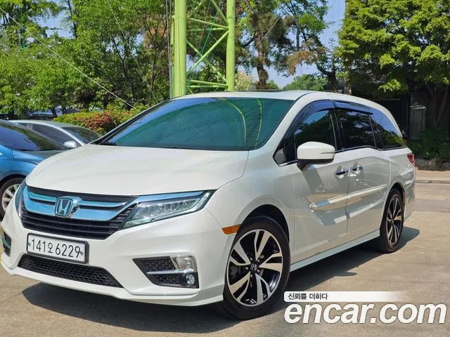 Honda Odyssey 2020 — фото 12