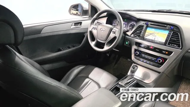 Hyundai Sonata 2016 — фото 11