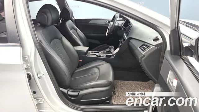 Hyundai Sonata 2016 — фото 13