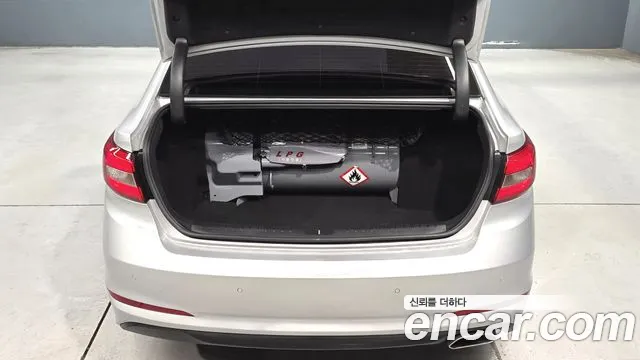 Hyundai Sonata 2016 — фото 20