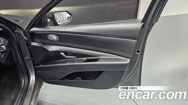 Hyundai AVANTE 2023 — фото 17