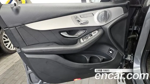 Mercedes-Benz GLC-Class 2018 — фото 14