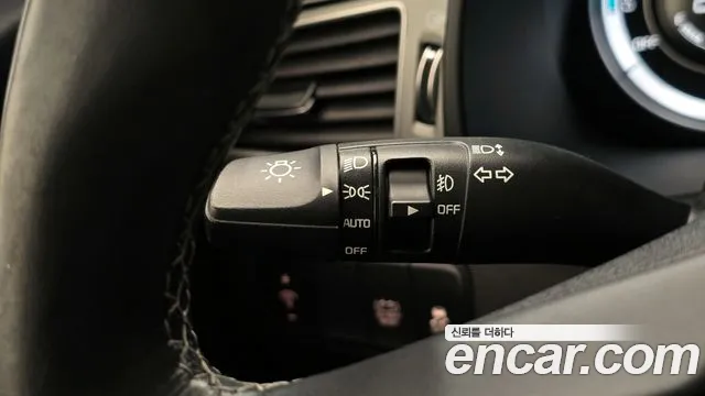 Kia Niro 2018 — фото 16