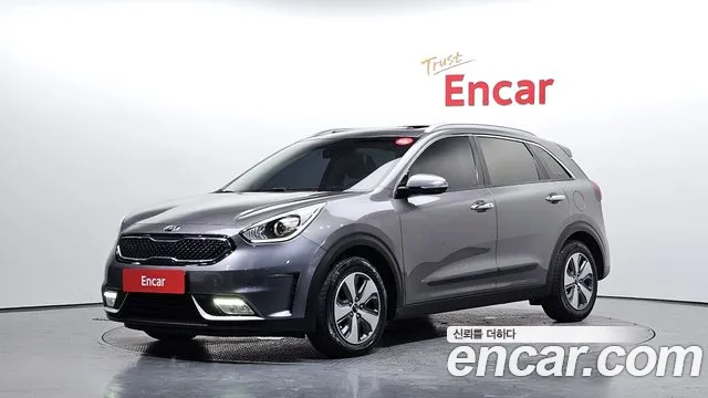 Kia Niro 2018 — фото 1