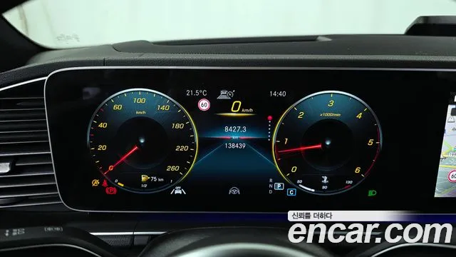 Mercedes-Benz GLE-Class 2021 — фото 11