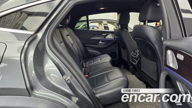 Mercedes-Benz GLE-Class 2021 — фото 18