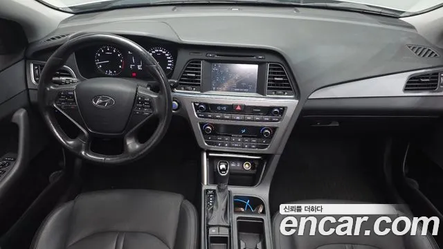 Hyundai Sonata 2015 — фото 10