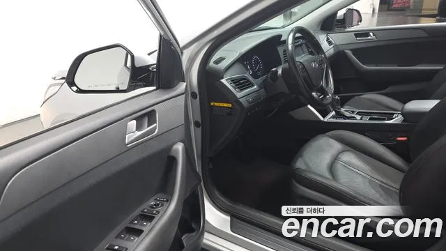Hyundai Sonata 2015 — фото 13