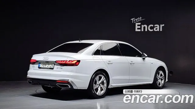 Audi A4 2021 — фото 2