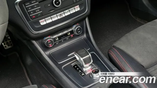 Mercedes-Benz CLA-Class 2018 — фото 11