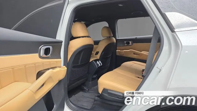 Kia Sorento 2022 — фото 17
