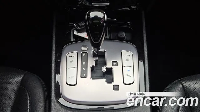 Hyundai Genesis 2014 — фото 16