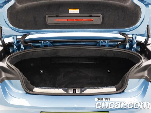 Bentley Continental 2025 — фото 13