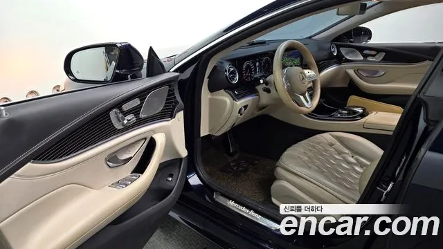 Mercedes-Benz CLS-Class 2019 — фото 13