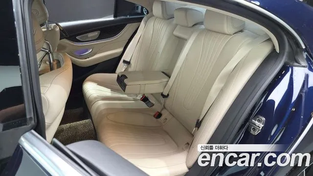 Mercedes-Benz CLS-Class 2019 — фото 18