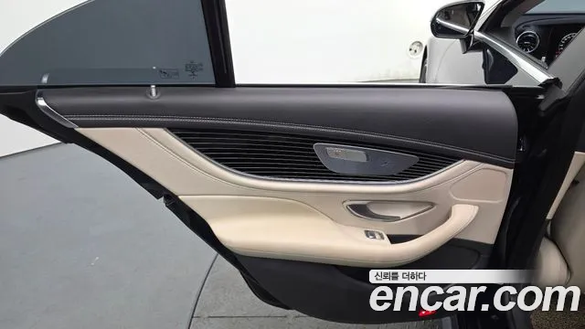 Mercedes-Benz CLS-Class 2019 — фото 15