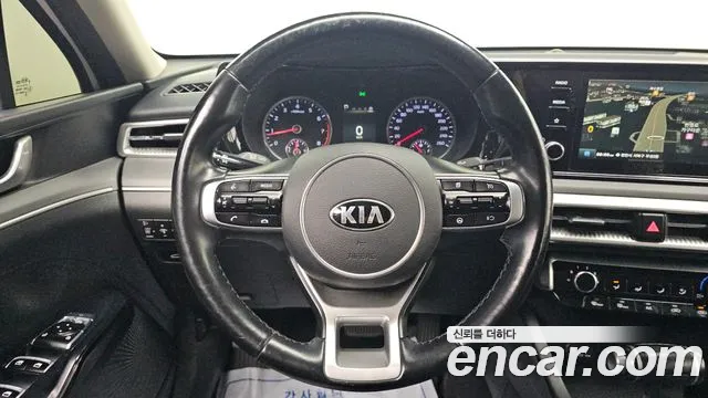 Kia K5 2020 — фото 15