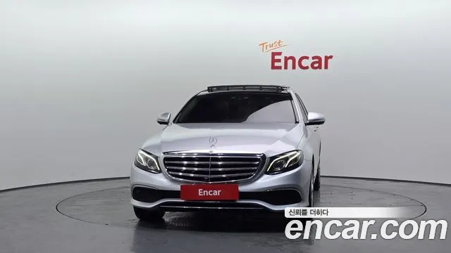 Mercedes-Benz E-Class 2017 — фото 3