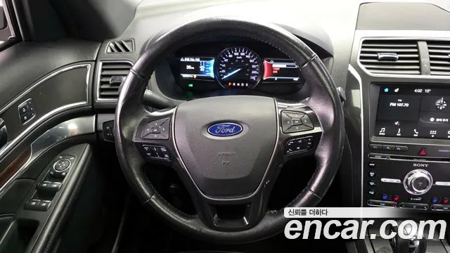 Ford Explorer 2018 — фото 13