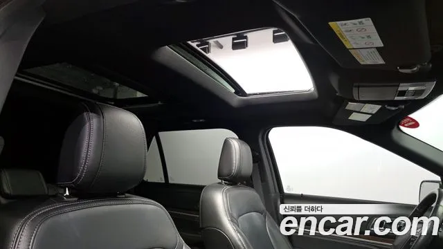 Ford Explorer 2018 — фото 20