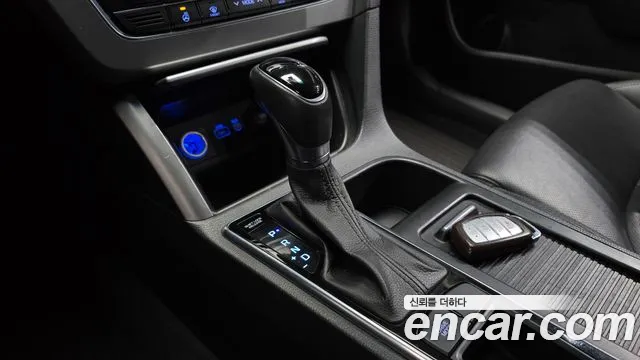 Hyundai Sonata 2015 — фото 9