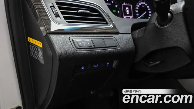 Hyundai Sonata 2015 — фото 16