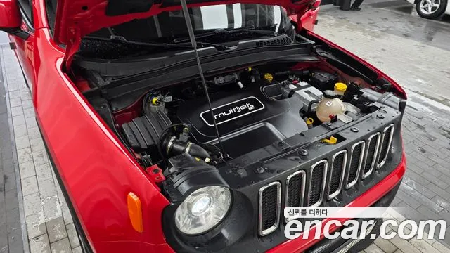Jeep Renegade 2016 — фото 6