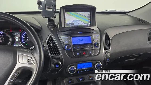 Hyundai Tucson 2014 — фото 19