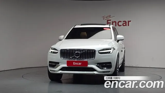 Volvo XC90 2020 — фото 2