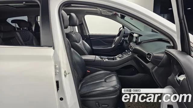 Hyundai Santafe 2021 — фото 17