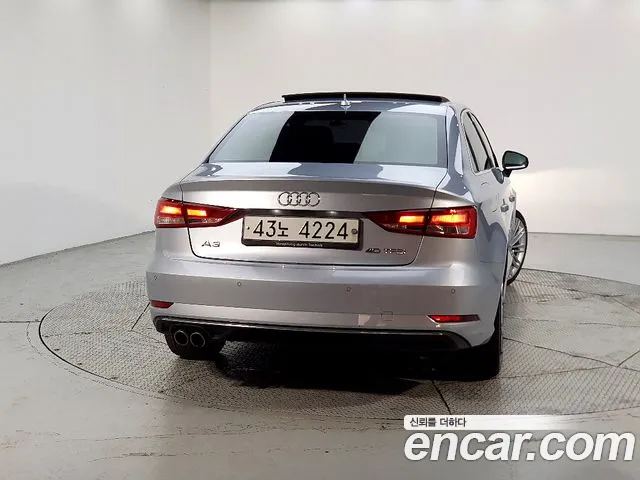Audi A3 2018 — фото 3
