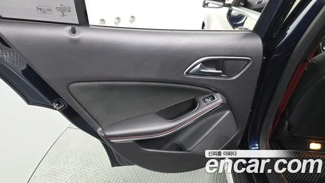 Mercedes-Benz GLA-Class 2019 — фото 15