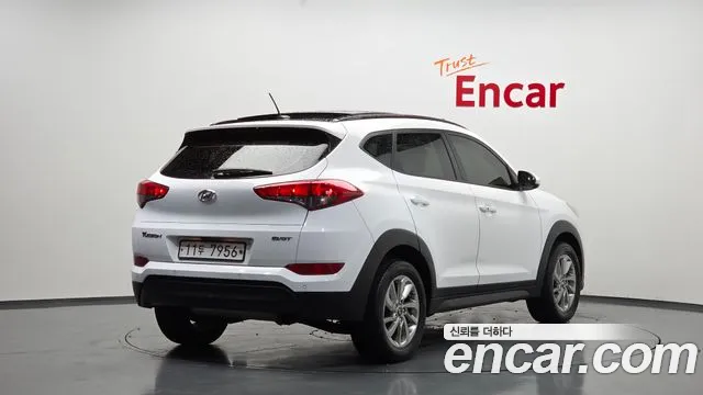 Hyundai Tucson 2016 — фото 2