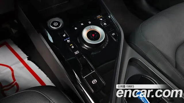 Kia Niro 2024 — фото 12