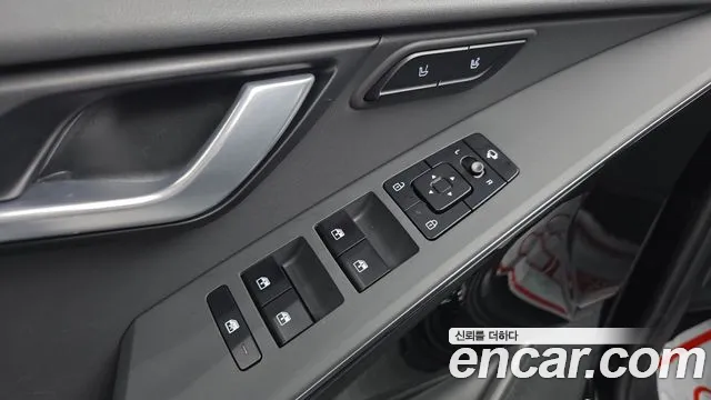 Kia Niro 2024 — фото 19