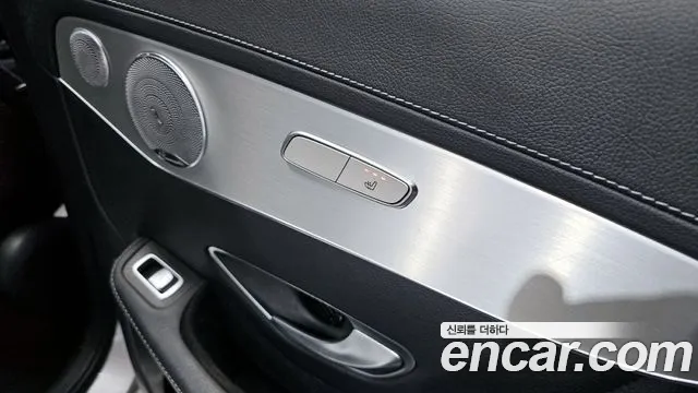 Mercedes-Benz GLC-Class 2018 — фото 19