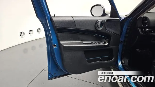 Mini Countryman 2022 — фото 13