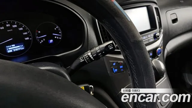Hyundai Starex 2017 — фото 17