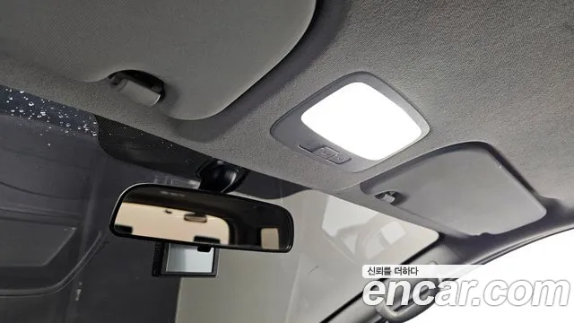 Hyundai Starex 2017 — фото 18