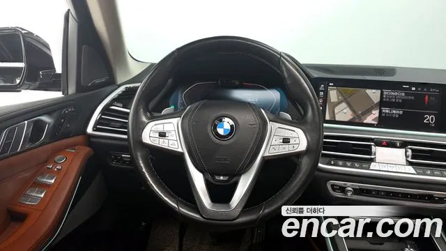 BMW X7 2020 — фото 18