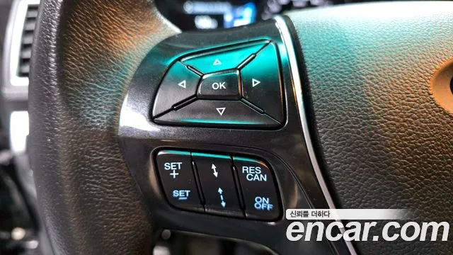 Ford Explorer 2016 — фото 16