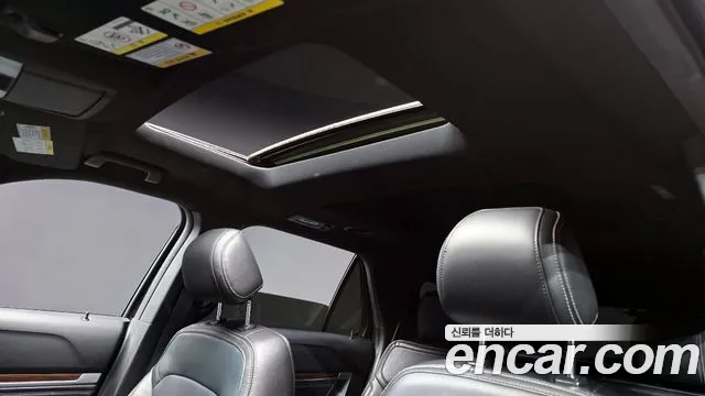 Ford Explorer 2016 — фото 19