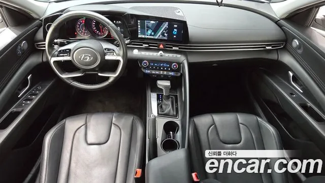 Hyundai AVANTE 2023 — фото 10